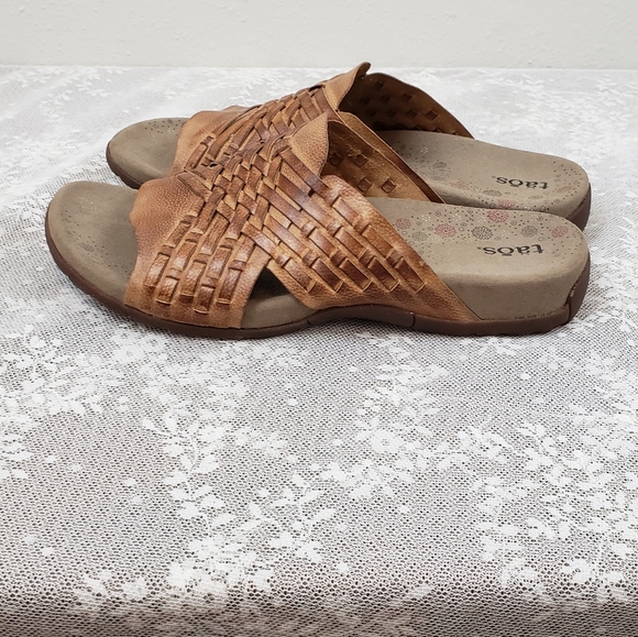 Taos Footwear Shoes | Taos Guru Sandals In Honey Sz 11 | Poshmark